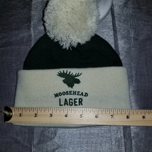 Moosehead Lager Beer Winter Toque Knit PomPom One Size Adult - Picture 8 of 9